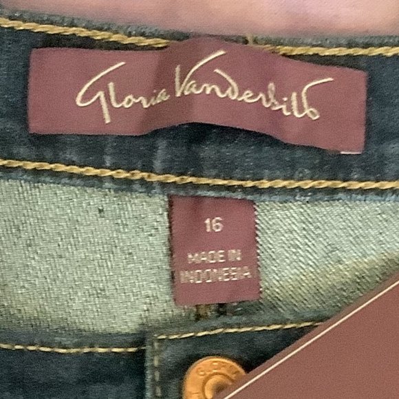 NWT Gloria Vanderbilt "Amanda" Jeans Size:  16 Long - Picture 6 of 8